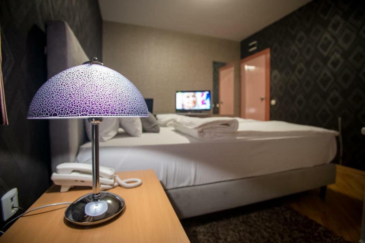 Garni Hotel Radovic Kragujevac Bagian luar foto